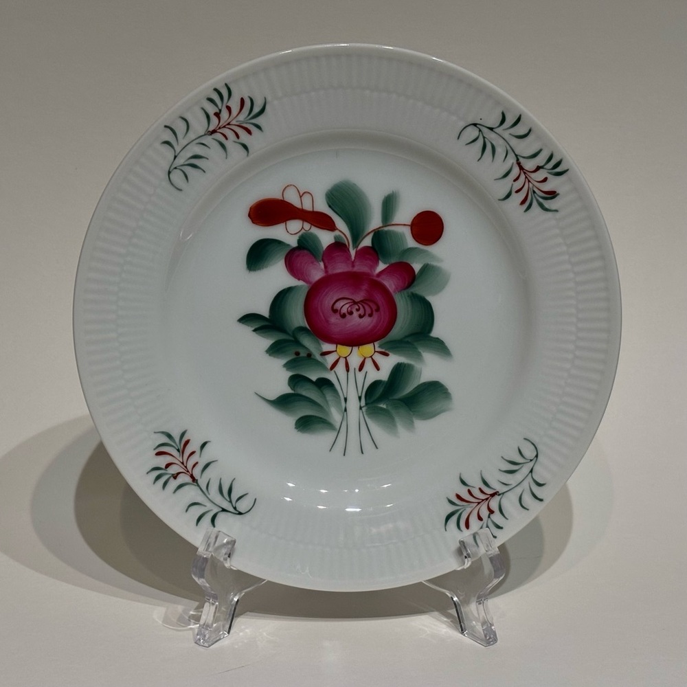 Hand Painted August Warnecke Ostfriesland East Frisian Rose Porcelain Plate